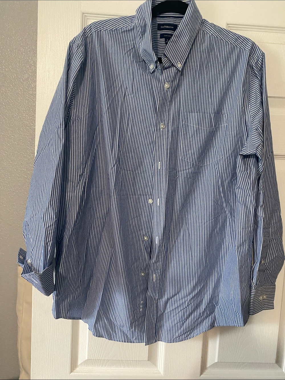 croft & barrow Blue and White Narrow-Stripe Button-Down Shirt